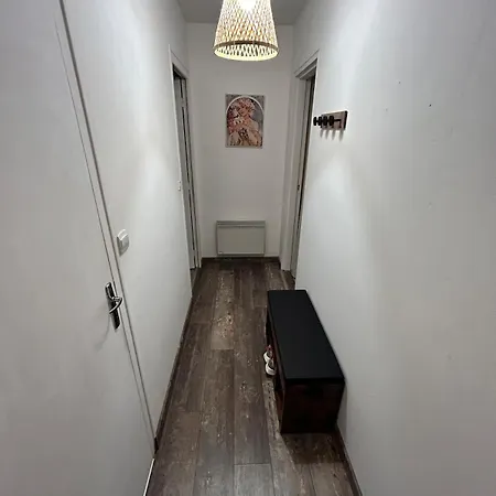 Apartamento Au Calme Avec Stationnement *