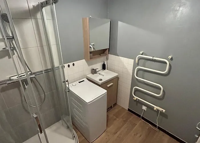 Au Calme Avec Stationnement